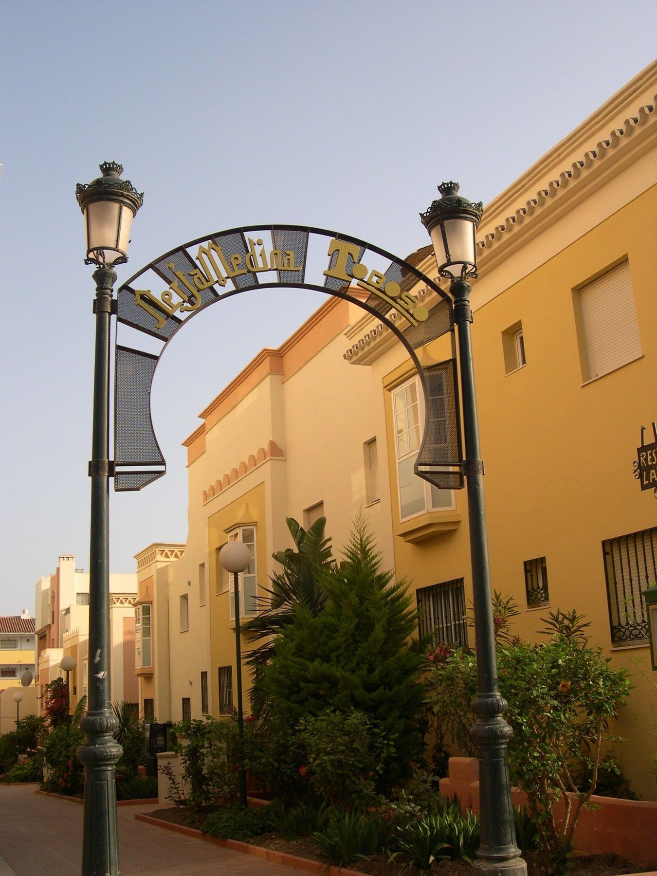 Apartamentos Nerja Medina Canovas Exterior photo