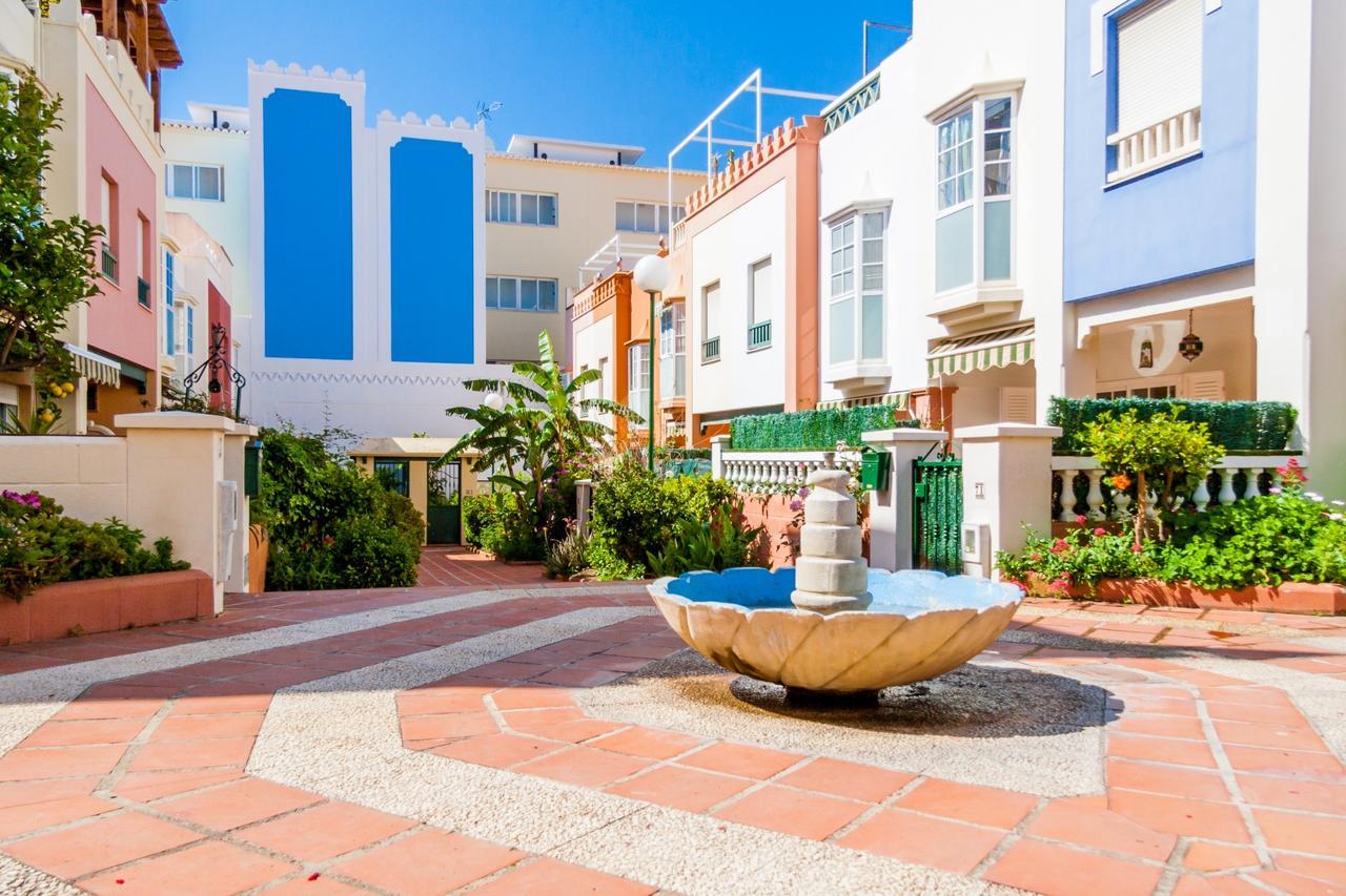 Apartamentos Nerja Medina Canovas Exterior photo